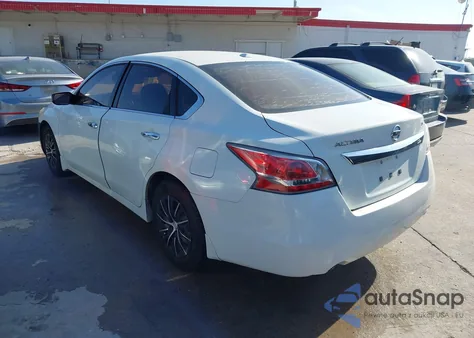 2015 Nissan Altima 2.5 S from USA, damaged, VIN 1N4AL3AP0FN871930